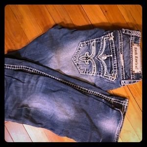 Thick stitched Buckle Rerock Jeans